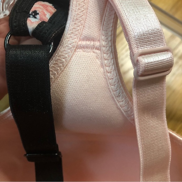 🌸 Pair of Laura Ashley Underwire Bras 🌸 - Picture 5 of 11